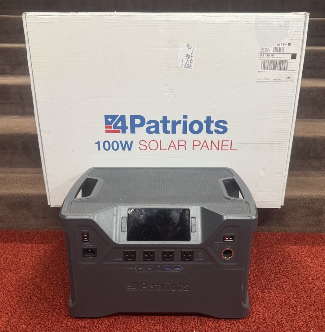 4 Patriots Brand Patriot Power Generator 2000X With 100 Watt Solar Panel