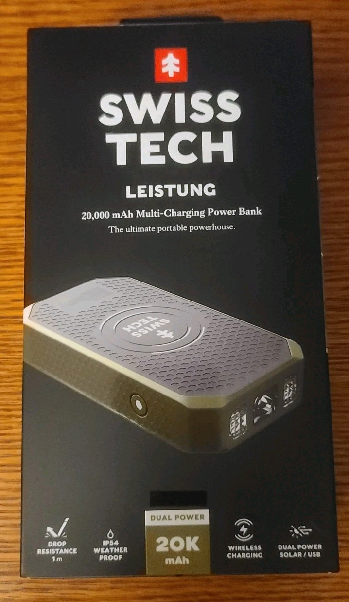 Swiss Tech Leistung 20k mAh SOLAR POWER BANK / WIRELESS CHARGER IP54