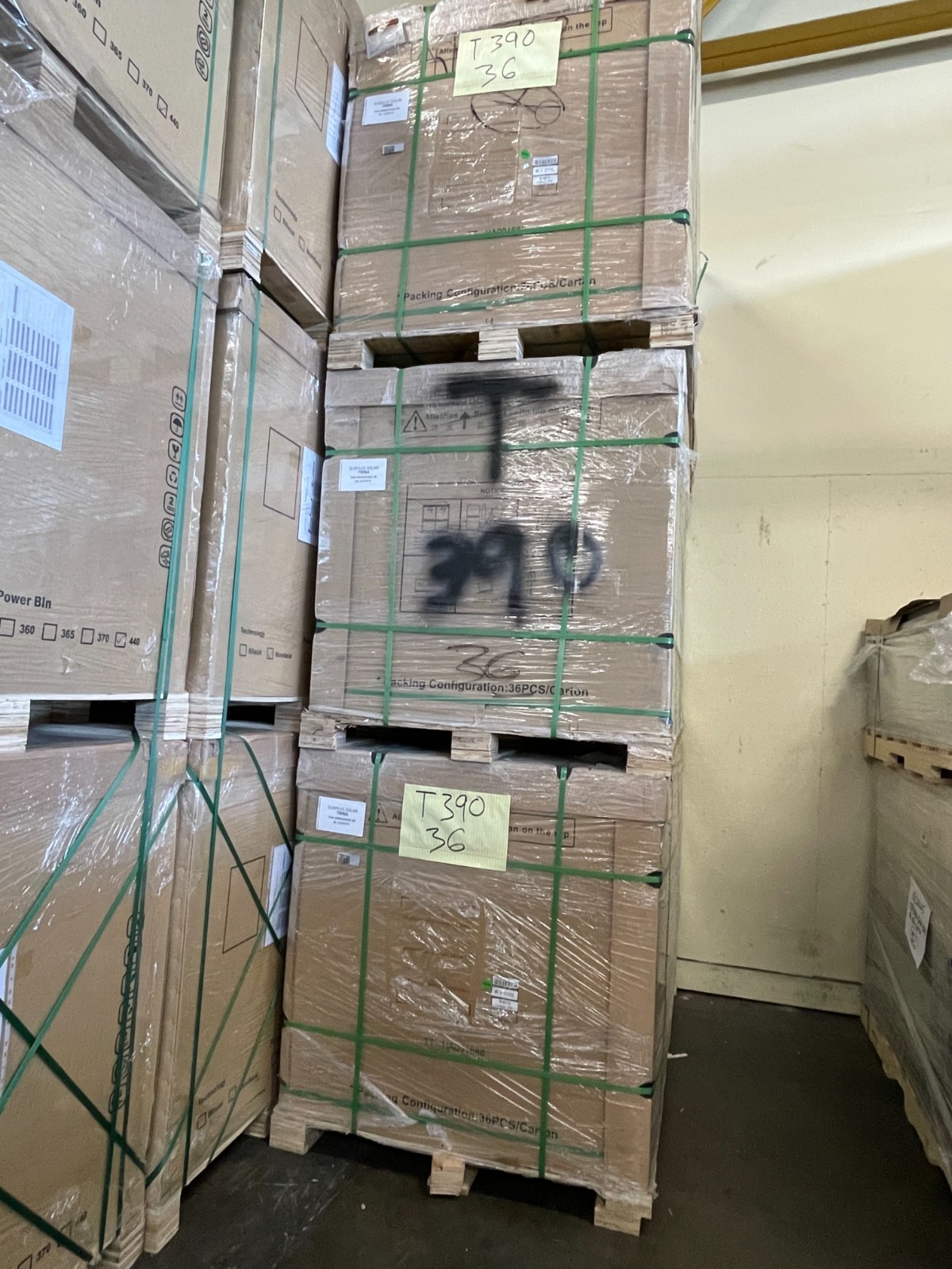 (Pallet of 36) Trina Solar 390 W Bifacial Solar Panels – TSM-390DEG15MC.20(II)