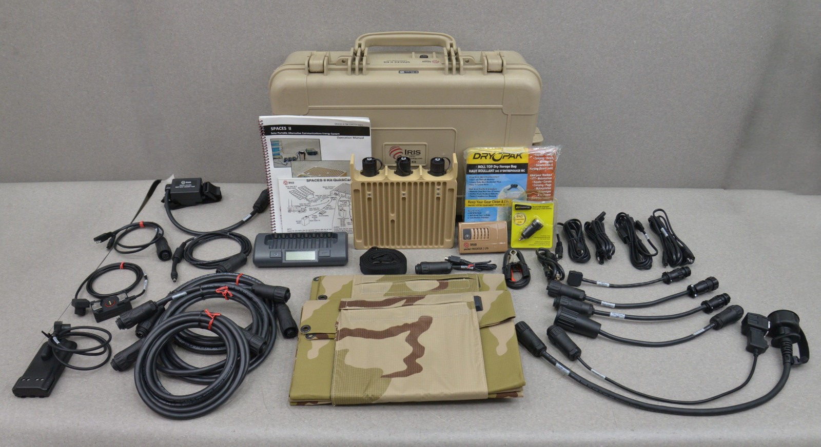 Iris Technology SPACES II Portable Military Solar Energy Field Kit 78535-103399