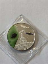 Aliens Attack Washington Colorized 1 oz .999 Silver Art Round UFO Solar System I