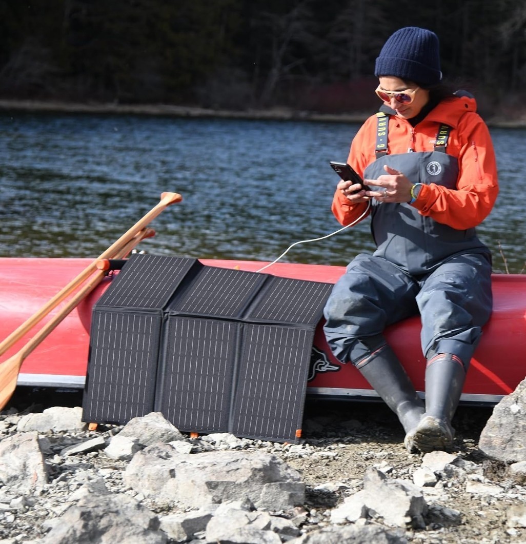 FlexSolar 60W Portable Solar Panels Chargers QC3.0 USB-A USB-C DC5521 8mm Output