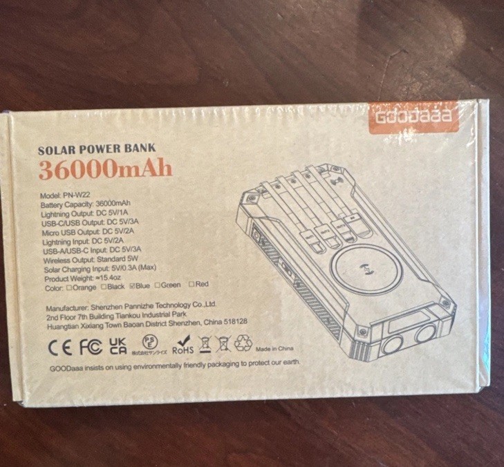 GOODaaa PN W22 BLACK WIRELESS  SOLAR POWER BANK CHARGER 36000MAH 4 CABLES