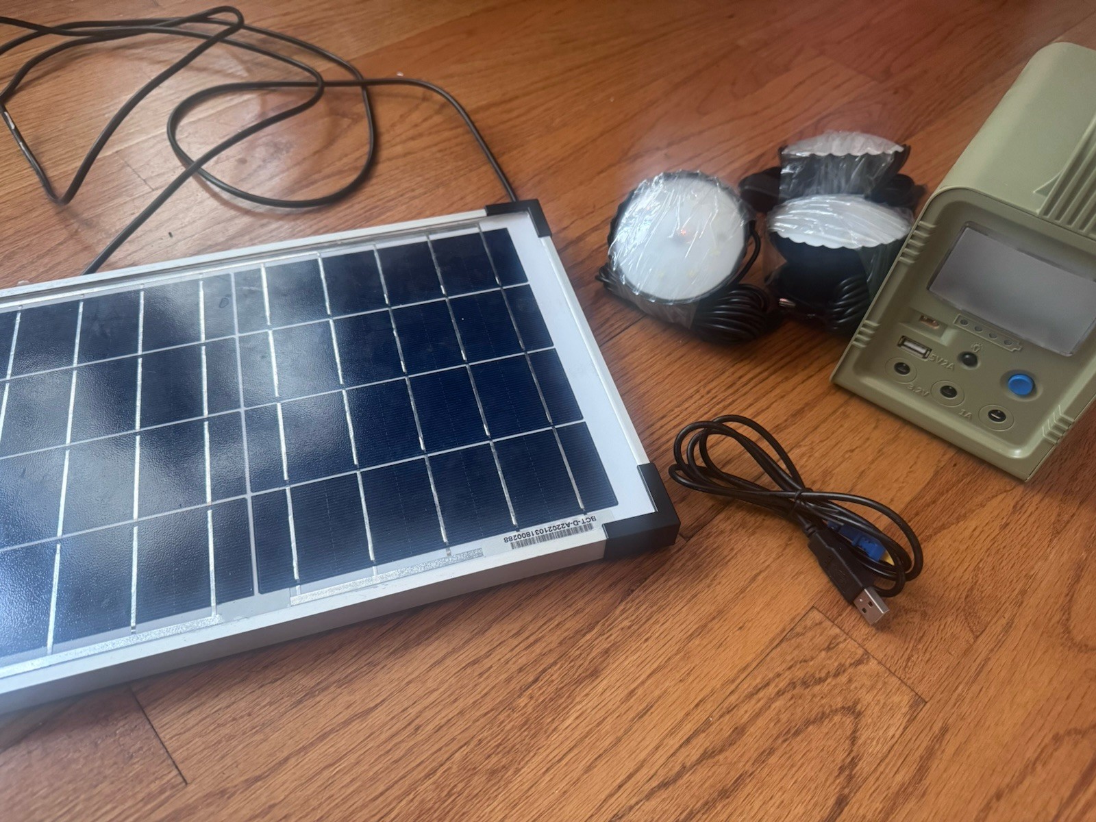 WAWUI Portable Solar Generator