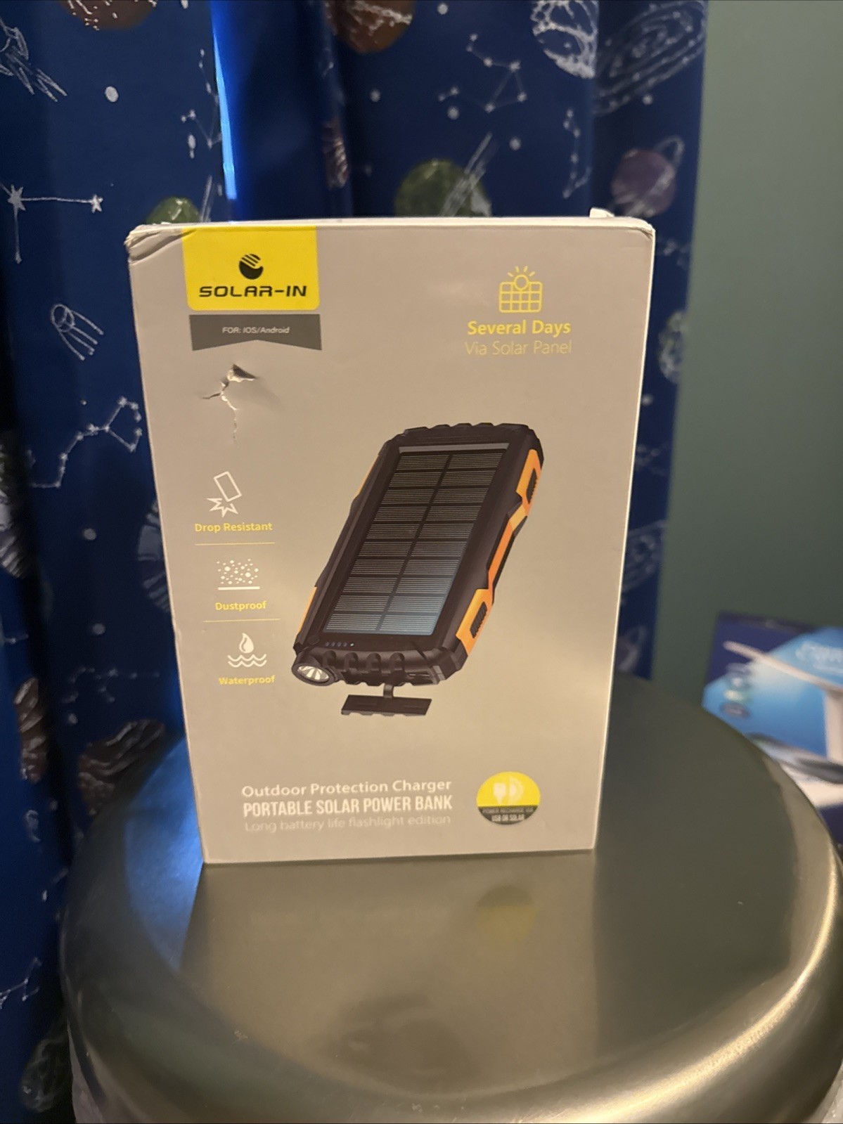 Safe Speed Outdoor Protection Solar Power Bank 36800mah