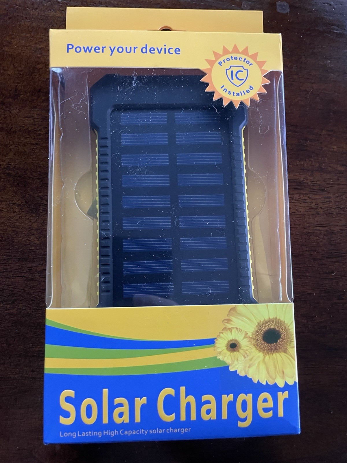 NEW 10000mAh Water-Resistant Dual USB Solar Power Bank with Clip And Compass