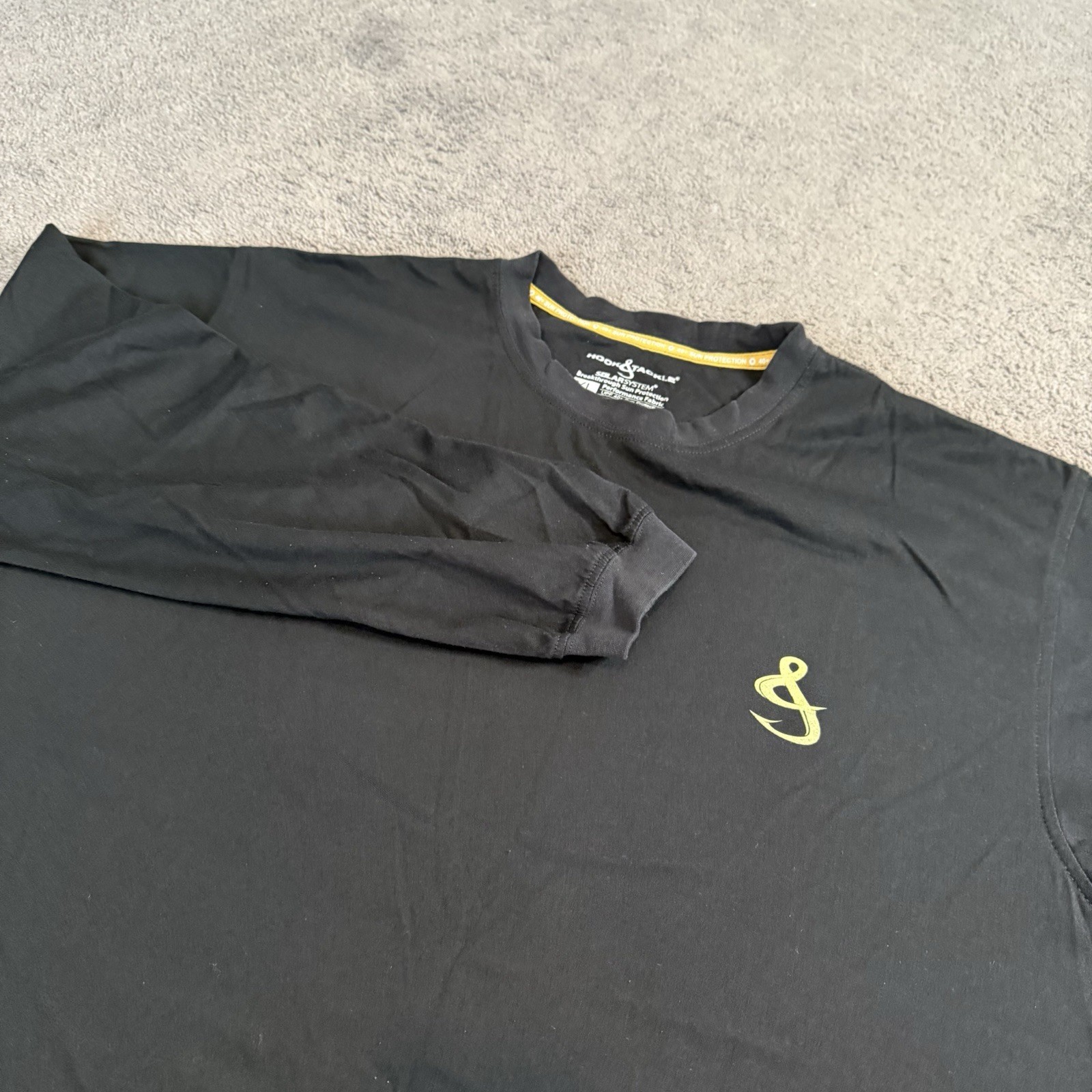 Hook & Tackle Solar System Breakthrough Performance Graphic T Shirt Men’s XL