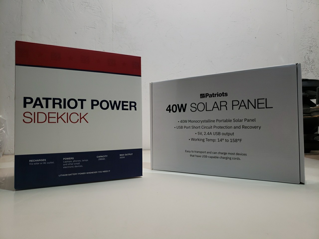 4 Patriots Sidekick Solar Generator 300W + 40W Solar Panel SEALED