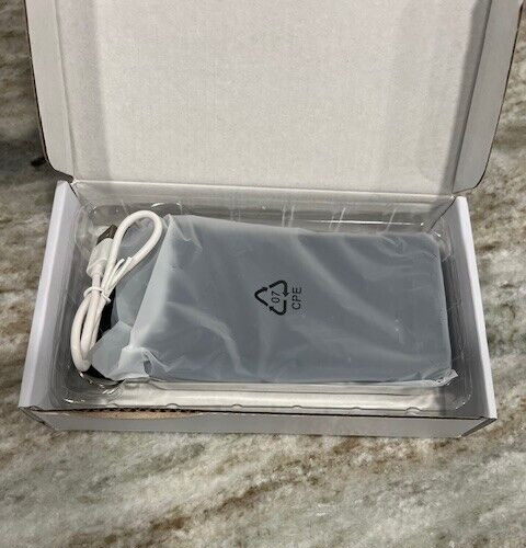 4 Patriots Power Cell Solar Charger NEW
